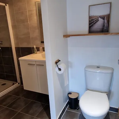 6 Pers Avec Terrasse à - Fr-1-309-516 Appartement *